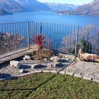 Apartment with Lake View