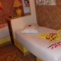 Jaune Twin Room