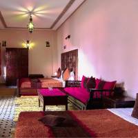 Suite ( 2 Adults + 1 child )