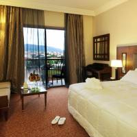 Deluxe Double Room with Pool and Medina View