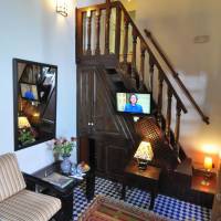 Fatima Mernissi Double Room 