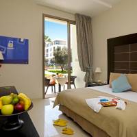 Deluxe Double Room with Pool View