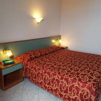 Double or Twin Room with Sea View