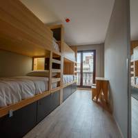 Bed in 4-Bed Mixed Dormitory Room