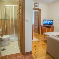 One-Bedroom Apartment (2 Adults)
