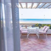One-Bedroom Apartment with Sea View
