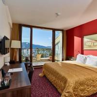 Deluxe Double or Twin Room with Sea View
