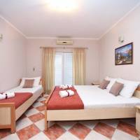 Studio Apartment with Sea View (3 Adults)