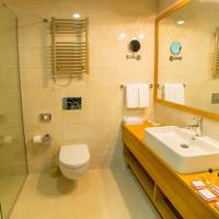 Atrium Twin Room