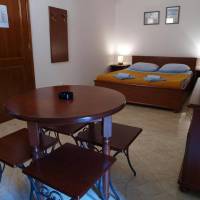 Studio Apartment (2 Adults)