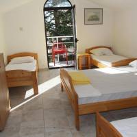 Studio with Balcony (5 Adults) 
