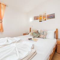 Studio with Balcony and Sea View (3 Adults)