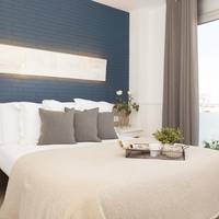 Deluxe Apartment with Terrace