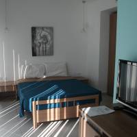 Twin Room with Car Rental Package