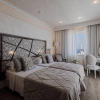 Deluxe Double or Twin Room with Sea View
