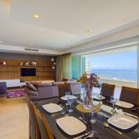 Three Bedroom Seafront Apartment