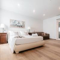 Executive Suite - Annex