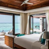 One Bedroom Water Pool Pavilion