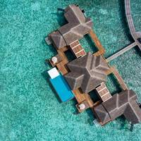Two Bedroom Sunset Over Water Pool Residence