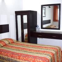 Room #27694410