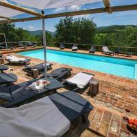 One-Bedroom Holiday Home