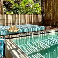 Swim Up Double Room