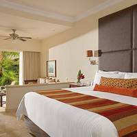 Preferred Club Junior Suite Garden View King