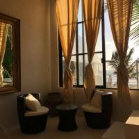Deluxe King Room with Ocean View