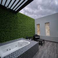 Suite with Spa Bath