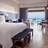 Oceanfront Plunge Pool Suite 