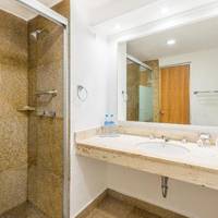 Room #27722509