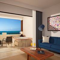 Preferred Club Junior Suite Ocean Front Double-