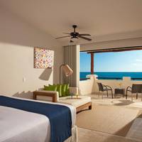 Preferred Club Master Suite Ocean Front King