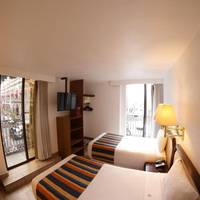 Deluxe Two Single Beds