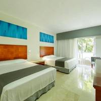 Room #2338123