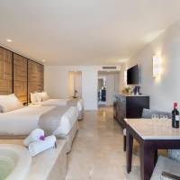 Superior Room with Partial Ocean View
