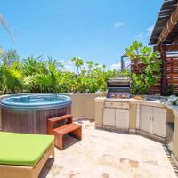 Three-Bedroom Apartment - Penthouse