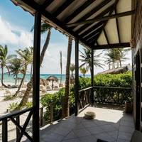 Ocean front BUNGALOW - King bed