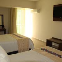 Twin Room with City View