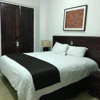 Deluxe Room (2 Adults + 1 Child)