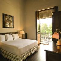 Queen Room with Balcony