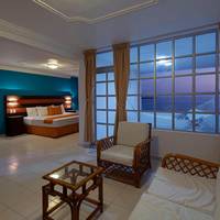 King Suite with Sea View
