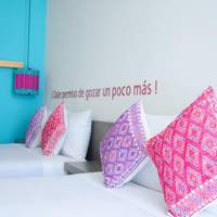 Deluxe Double Room with Side Sea View