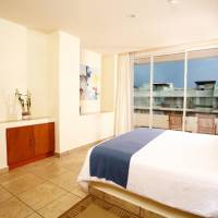 One-Bedroom Suite with Ocean or Garden View