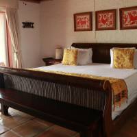 Deluxe King Suite