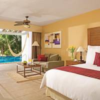 Junior Suite with Pool Access
