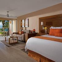 Preferred Club Junior Suite Ocean View King
