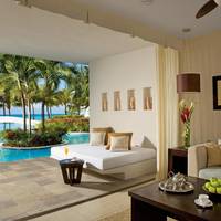Preferred Club Junior Suite Swim Up Ocean View