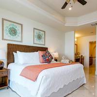 Two Bedroom Apartment with Ocean View