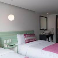Room #2318551